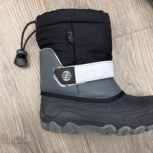 Zella Kids Boots Black and Gray